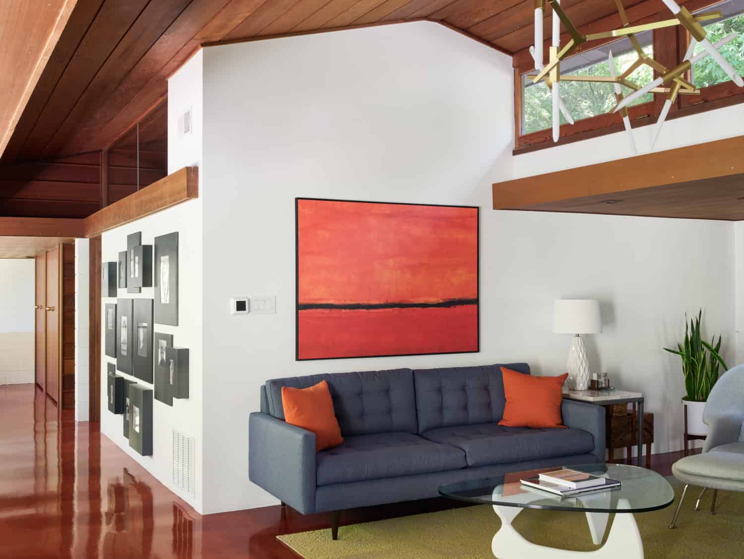Olof Dahlstrand Mid-Century Remodel – Living Room Sofa Orange Art by Klopf Architecture Olof Dahlstrand Mid-Century Remodel living room sofa with orange artwork by Klopf Architecture, Orinda, California, USA
