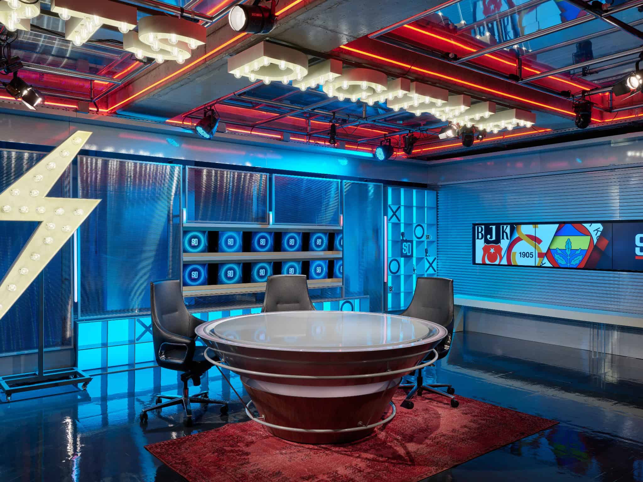 Sports Digitale YouTube Studio by BAB Architects, Istanbul – round desk anchor set