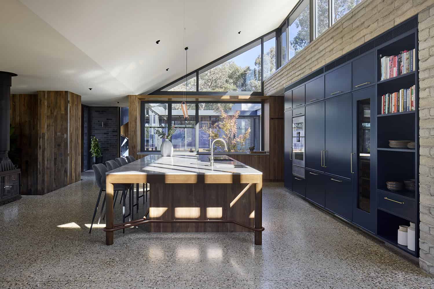 Korinda House Kitchen Open Plan Island by Bent Architecture Korinda House by Bent Architecture — open-plan kitchen with island, Plenty, Victoria