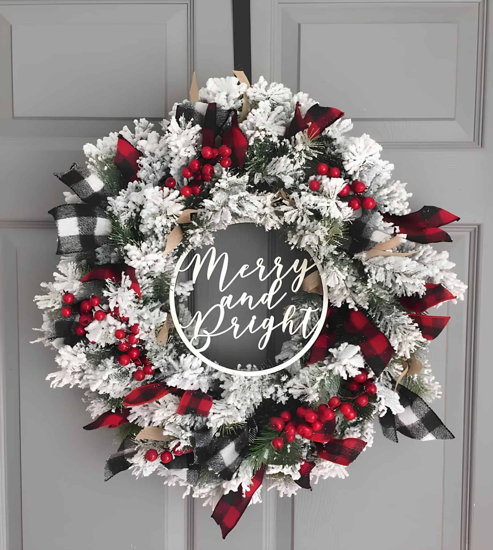 Christmas wreath made with green and brown magnolia leaves