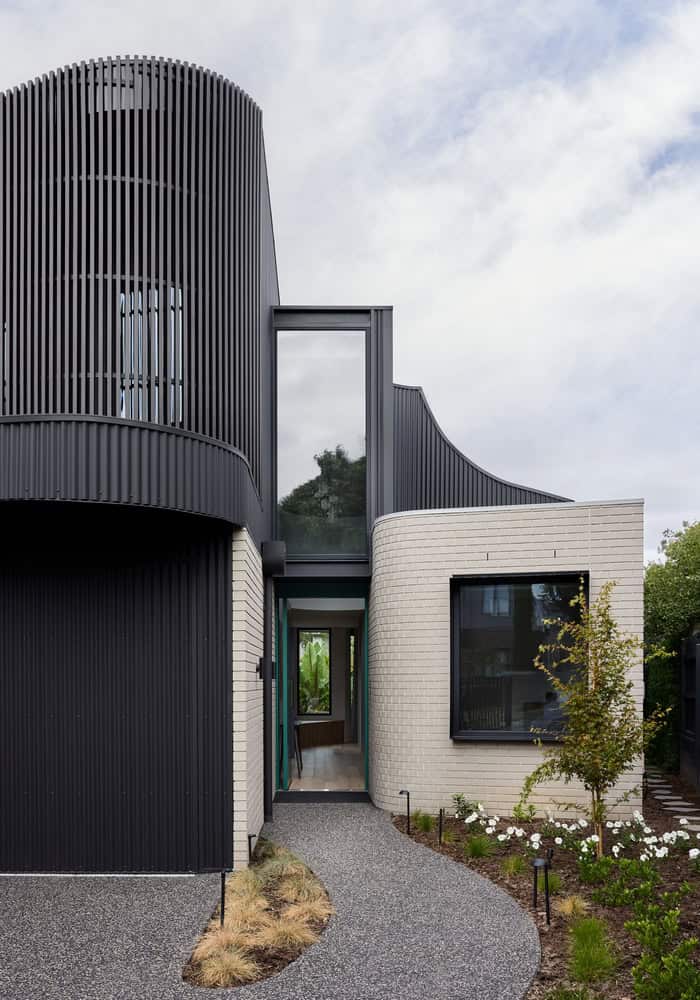 Ripple House Front Entry Approach by Atlas Architects Ripple House by Atlas Architects – front entry approach, Glen Iris, Victoria