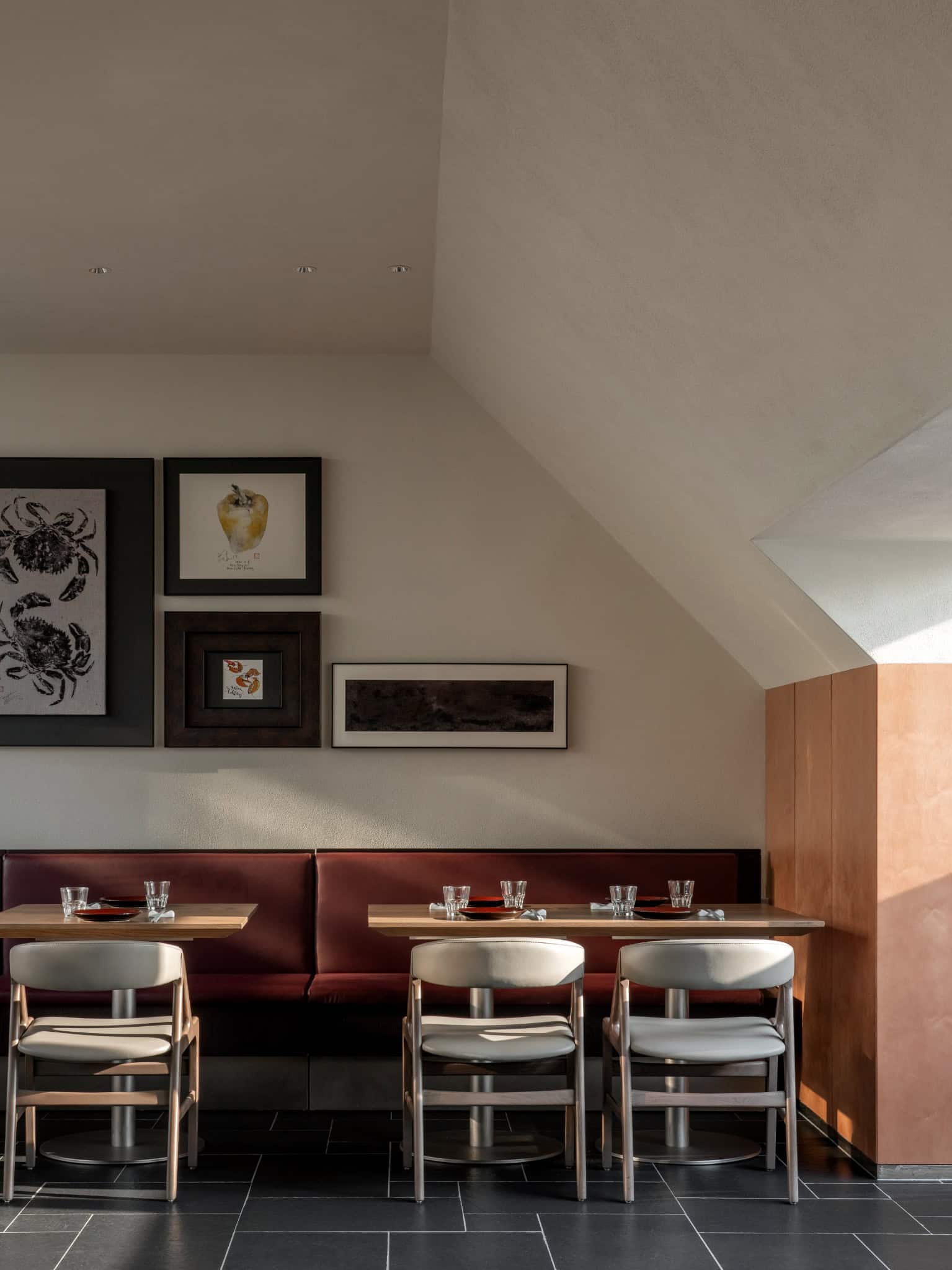 Yang’s Qing Lobster · Bai Jia Hu Store Dining Booth & Art Wall by IN.X Yang’s Qing Lobster · Bai Jia Hu Store by IN.X — dining booth with framed art, Nanjing, China