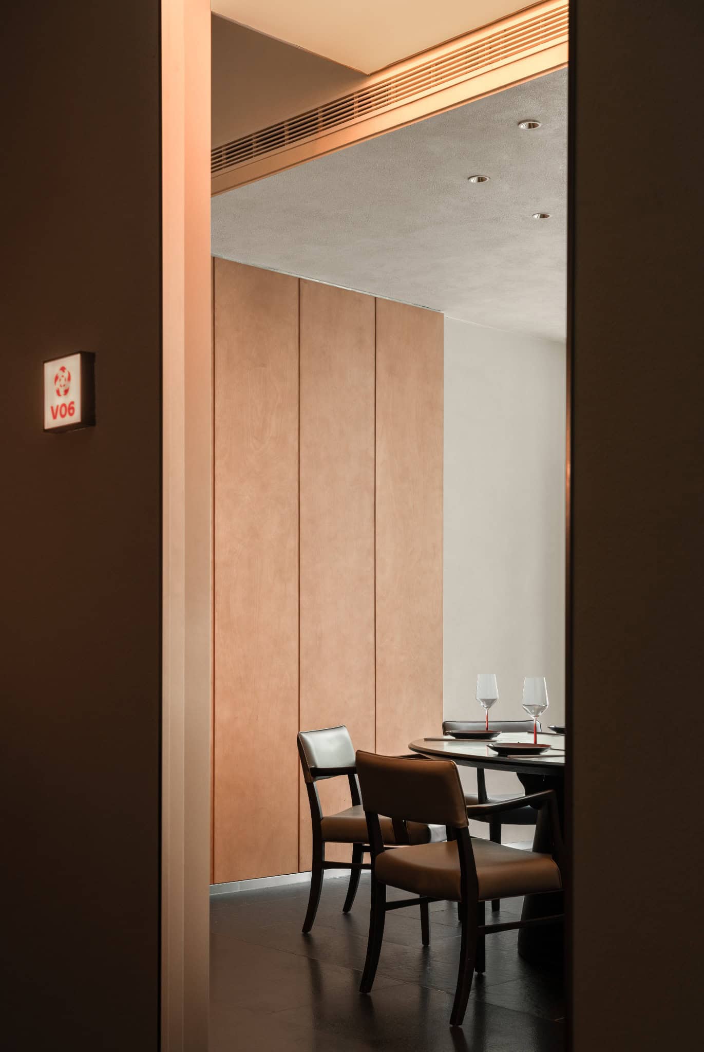 Yang’s Qing Lobster · Bai Jia Hu Store Doorway View by IN.X Yang’s Qing Lobster · Bai Jia Hu Store by IN.X — doorway view into private dining, Nanjing, China