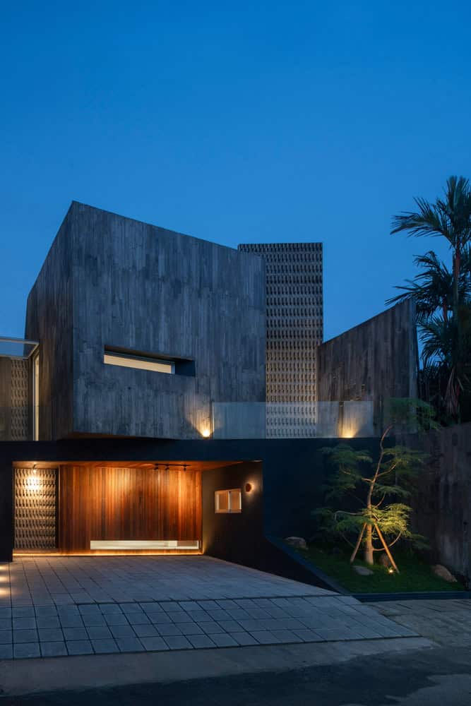 10º House by STUDIE, exterior night view in Jakarta, Indonesia
