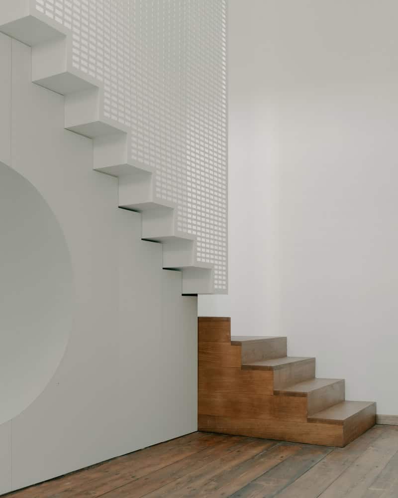 Birdsnest House Stair Detail Screen by TIMM Architecture Birdsnest House by TIMM Architecture, stair detail with perforated screen in Tbilisi, Georgia