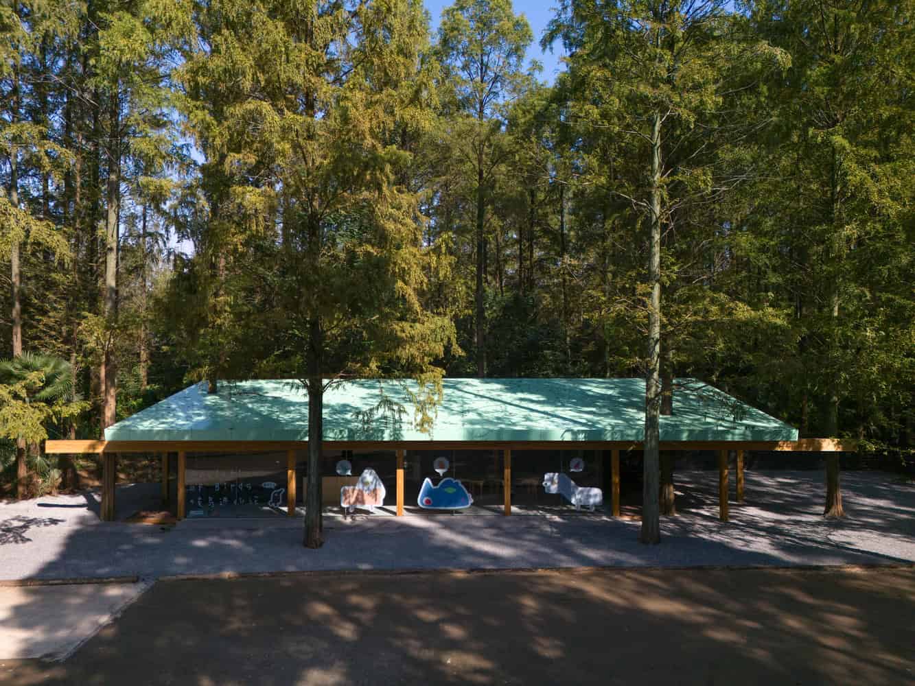 Merryda Wiki World-Secret Camp Evolution of Birds Pavilion Day Elevation by Wiki World + Advanced Architecture Lab Daytime elevation of the Evolution of Birds pavilion at Merryda Wiki World-Secret Camp by Wiki World + Advanced Architecture Lab in China